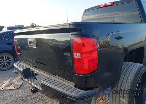 2018 Chevrolet Silverado 1500 Custom z USA, uszkodzony, nr VIN 3GCPCPEC8JG358400